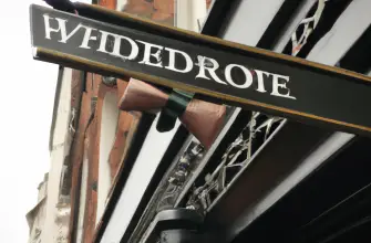 The Windsor Knot, Windsor, England