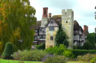 Hever Castle & Gardens, Kent, England