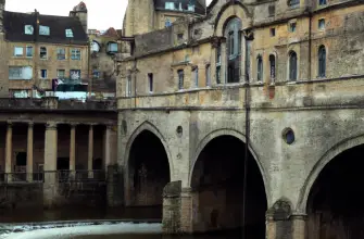 Pulteney Bridge, Bath, England