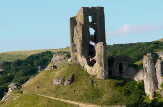 Corfe Castle, Corfe Castle, England